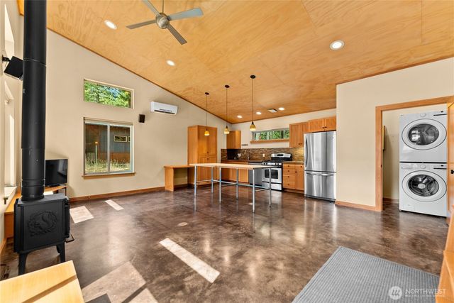 16 Littel Road, Mazama, WA 98833