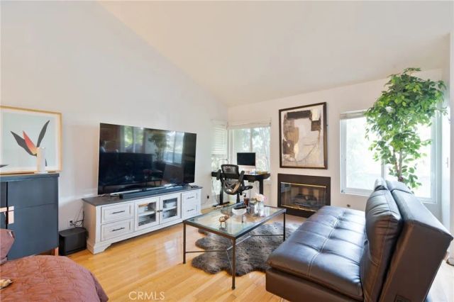 15792 Midwood 1, Granada Hills, CA 91344