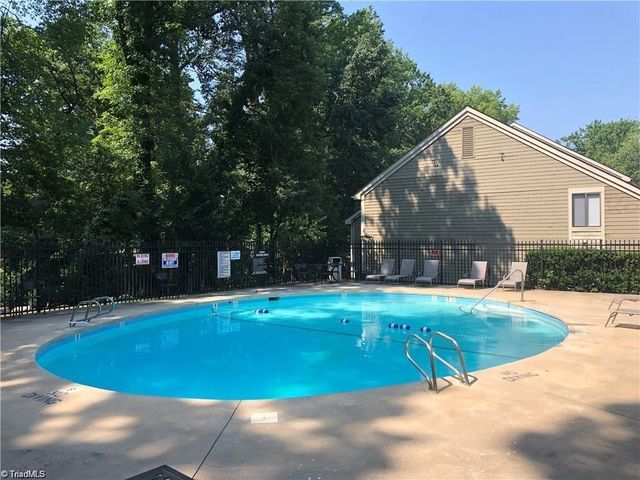 1524 Benjamin Parkway D, Greensboro, NC 27408