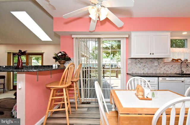 106 STATION DR, North Wales, PA 19454