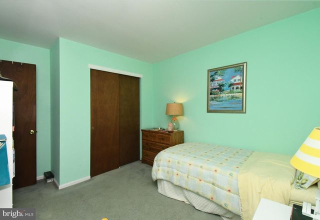 106 STATION DR, North Wales, PA 19454