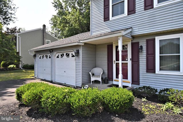 106 STATION DR, North Wales, PA 19454