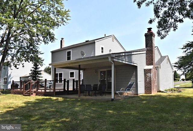 106 STATION DR, North Wales, PA 19454
