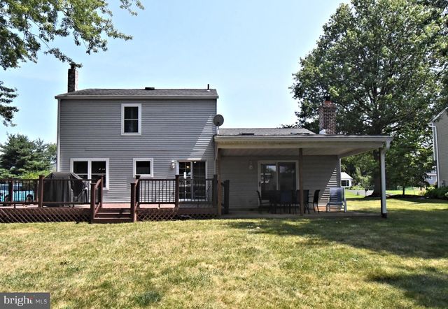 106 STATION DR, North Wales, PA 19454