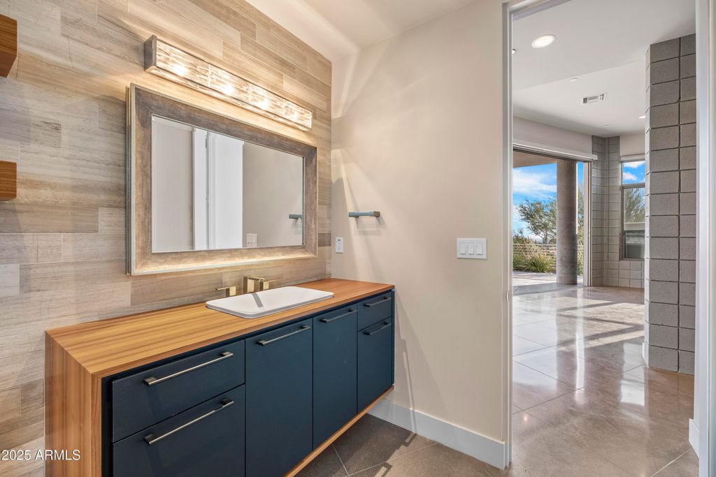 Image 47 of property listing at 28020 N 95TH Street, Scottsdale, AZ 85262