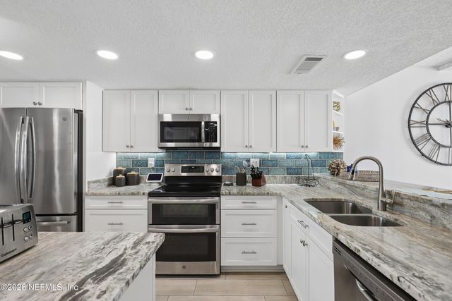 1901 1ST Street N 1103, Jacksonville Beach, FL 32250