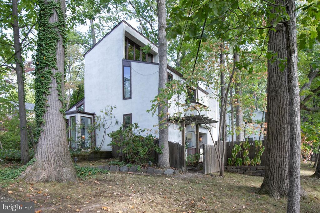 195 LAFAYETTE ST, Doylestown, PA 18901