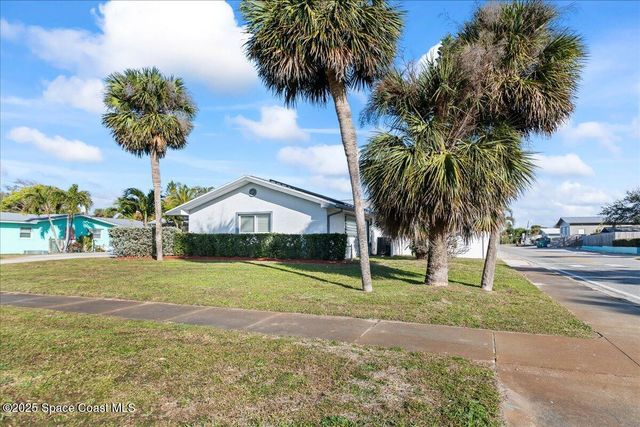 310 Franklyn Avenue, Indialantic, FL 32903