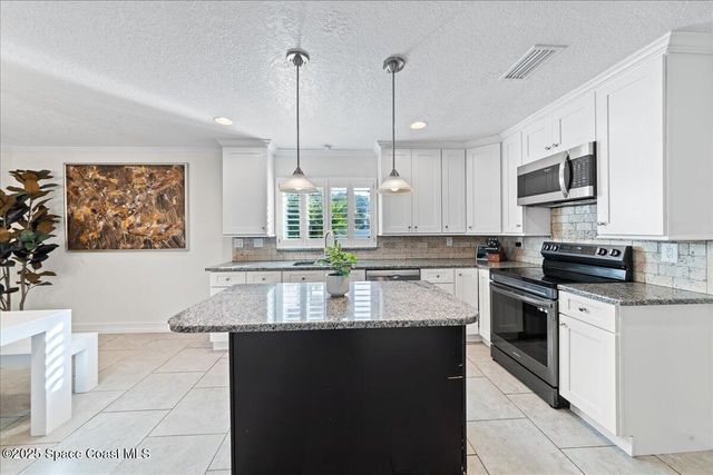 310 Franklyn Avenue, Indialantic, FL 32903
