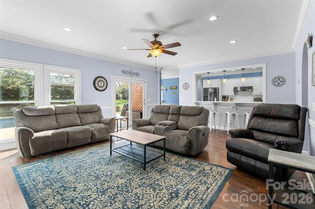 217 Spring Run Drive, Mooresville, NC 28117