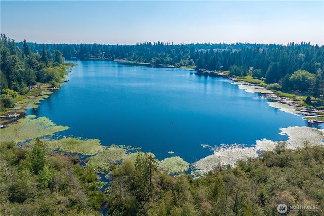 16901 Woodside Drive SE, Renton, WA 98058