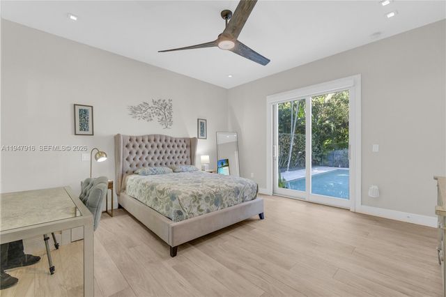 760 NE 115th St, Biscayne Park, FL 33161