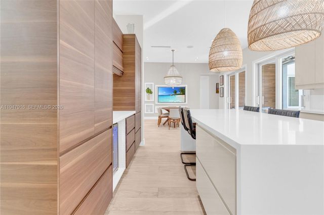 760 NE 115th St, Biscayne Park, FL 33161