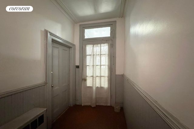 456 HUMBOLDT Street, New York City, NY 11211