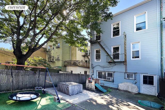 456 HUMBOLDT Street, New York City, NY 11211