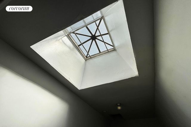 456 HUMBOLDT Street, New York City, NY 11211