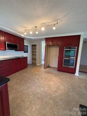 9516 Westmoreland Road, Cornelius, NC 28031