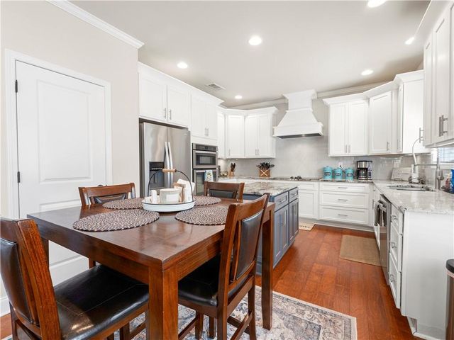 4018 Silverstone Drive, Braselton, GA 30517
