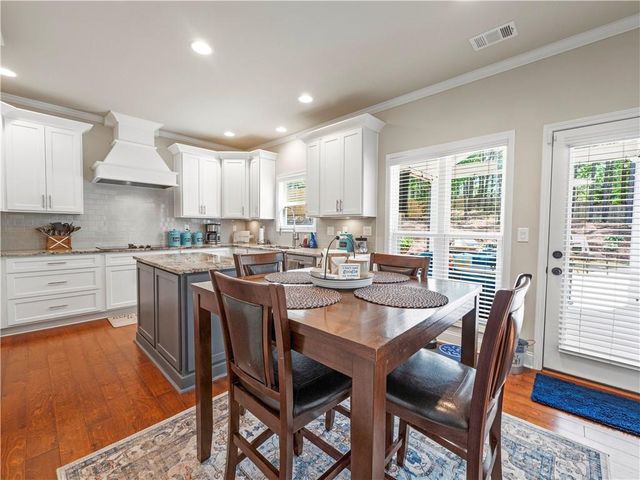 4018 Silverstone Drive, Braselton, GA 30517