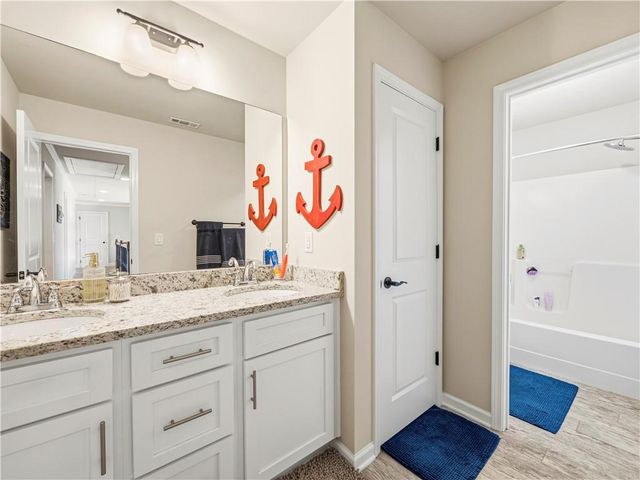 4018 Silverstone Drive, Braselton, GA 30517