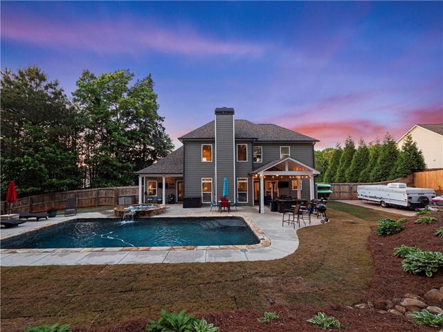 4018 Silverstone Drive, Braselton, GA 30517