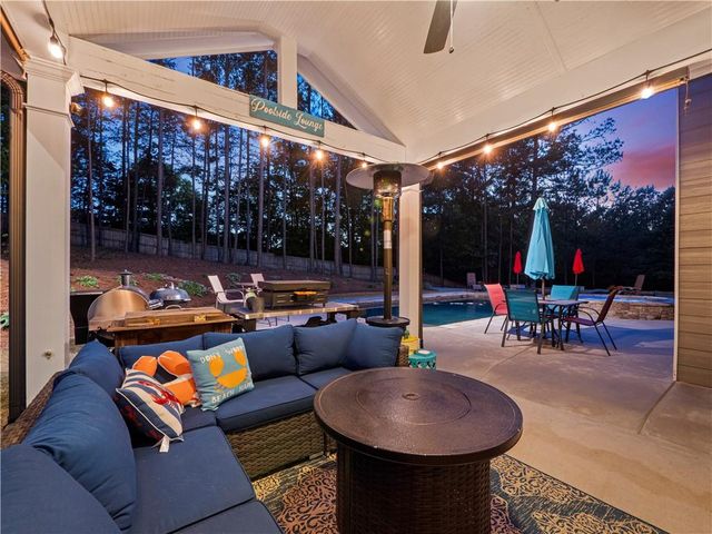 4018 Silverstone Drive, Braselton, GA 30517