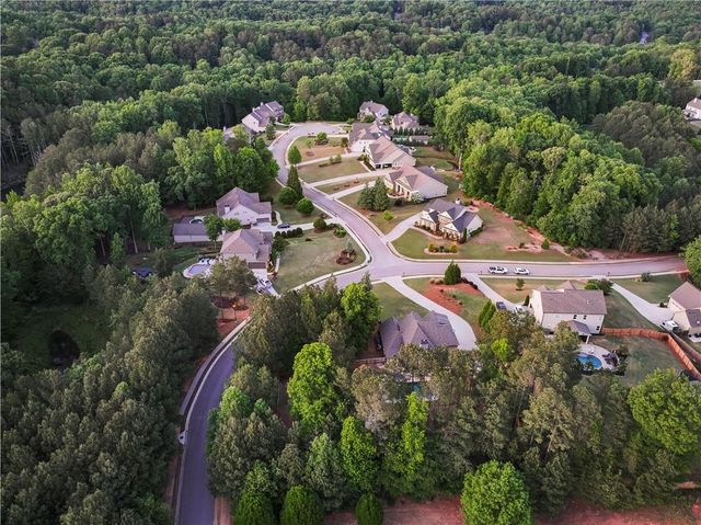 4018 Silverstone Drive, Braselton, GA 30517