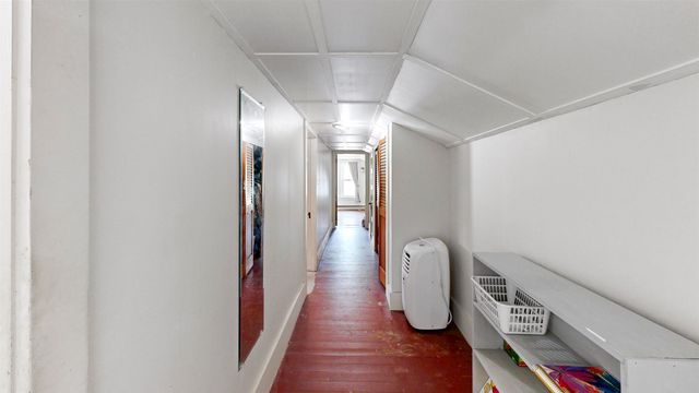31 Merrill Street, Plymouth, NH 03264