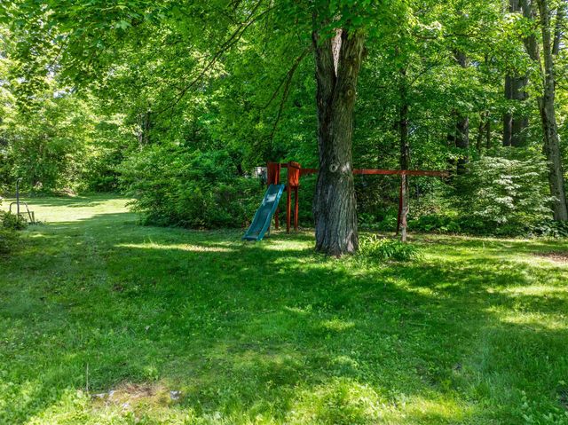 31 Merrill Street, Plymouth, NH 03264