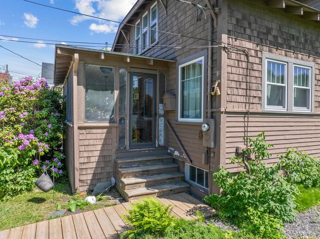31 Merrill Street, Plymouth, NH 03264