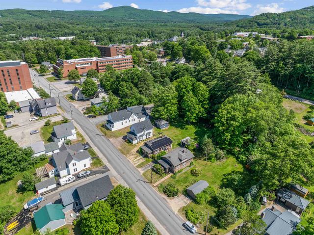31 Merrill Street, Plymouth, NH 03264