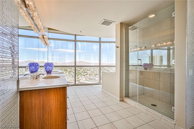 200 West Sahara Avenue 2407, Las Vegas, NV 89102