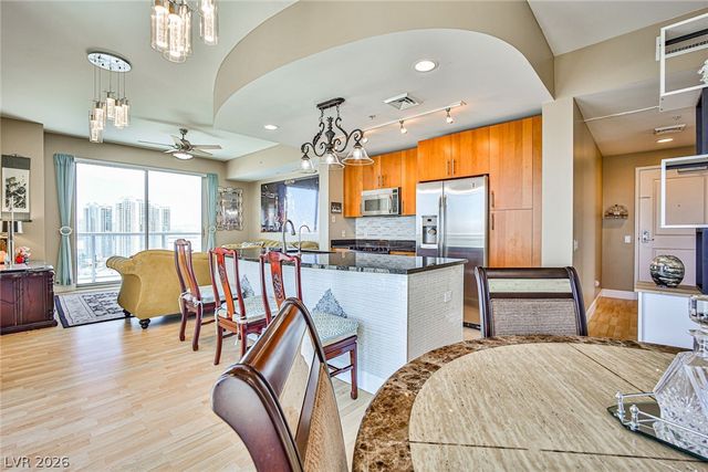200 West Sahara Avenue 2407, Las Vegas, NV 89102