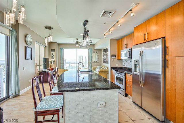 200 West Sahara Avenue 2407, Las Vegas, NV 89102