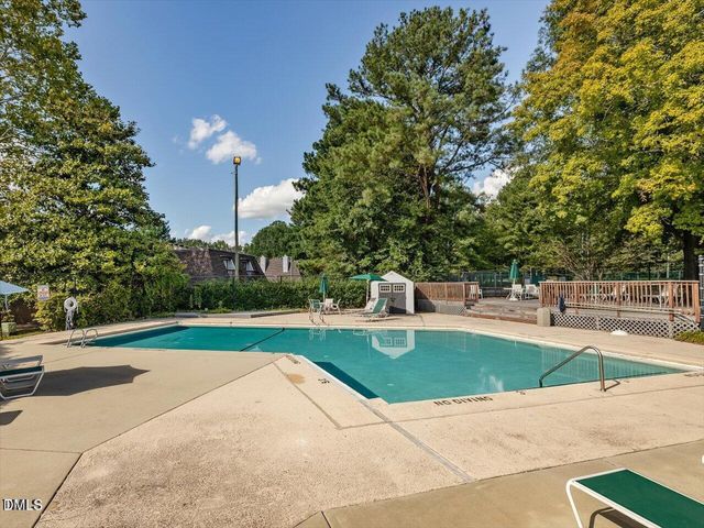 383 Summerwalk Circle, Chapel Hill, NC 27517