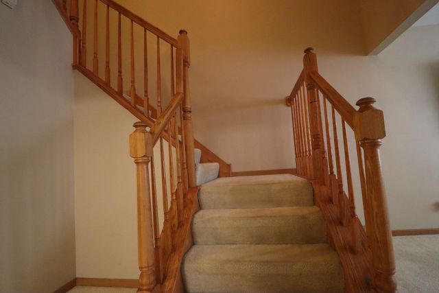 18 Forest Wood Lane, Park Forest, IL 60466