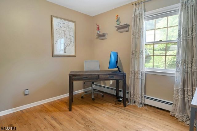 50 Crestwood Rd, Rockaway Boro, NJ 07866