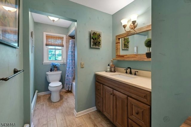 50 Crestwood Rd, Rockaway Boro, NJ 07866