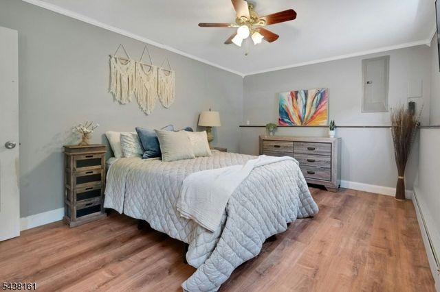 50 Crestwood Rd, Rockaway Boro, NJ 07866