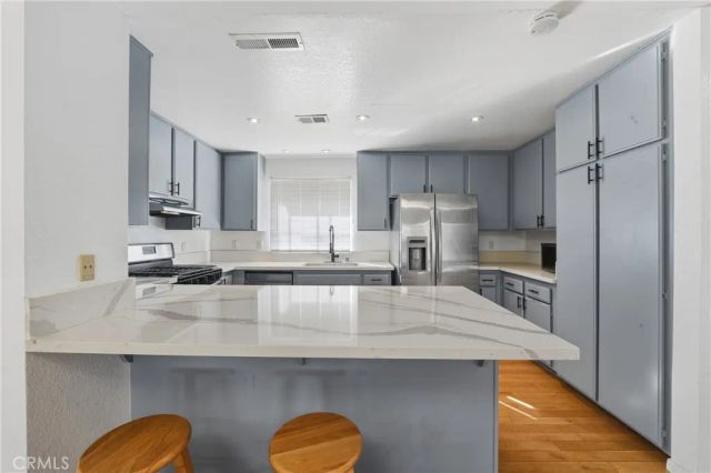 2915 E 60th Pl A, Huntington Park, CA 90255