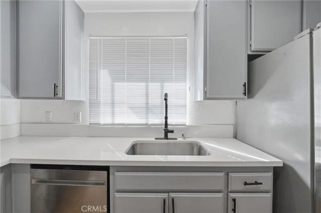 2915 E 60th Pl A, Huntington Park, CA 90255