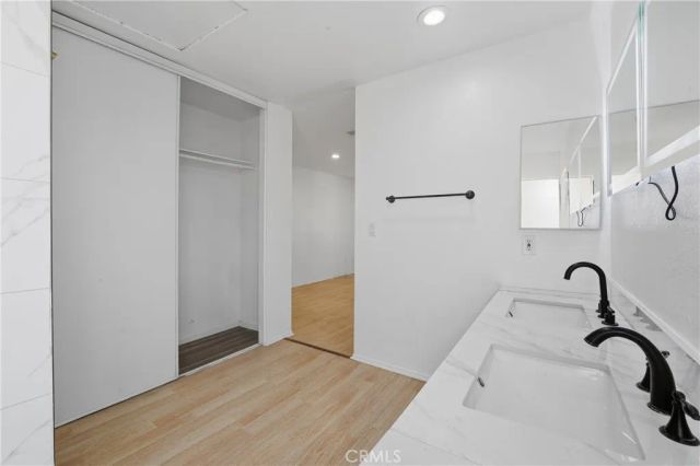 2915 E 60th Pl A, Huntington Park, CA 90255