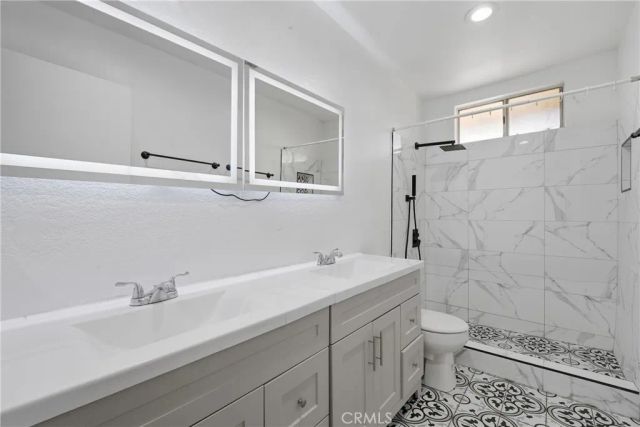 2915 E 60th Pl A, Huntington Park, CA 90255