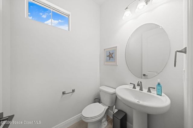 8566 Lyside Drive, Melbourne, FL 32940