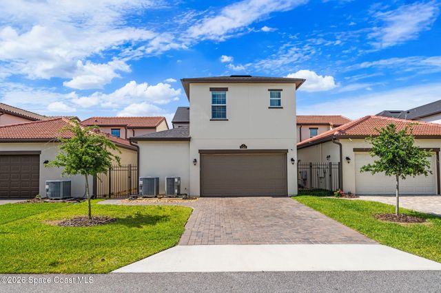 8566 Lyside Drive, Melbourne, FL 32940