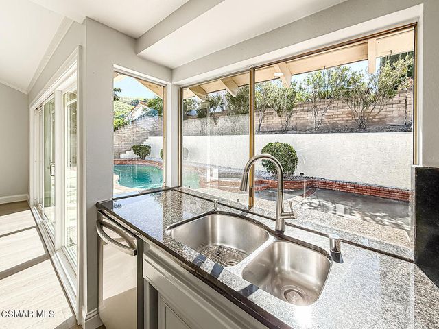 28908 Hollowbrook Avenue, Agoura Hills, CA 91301