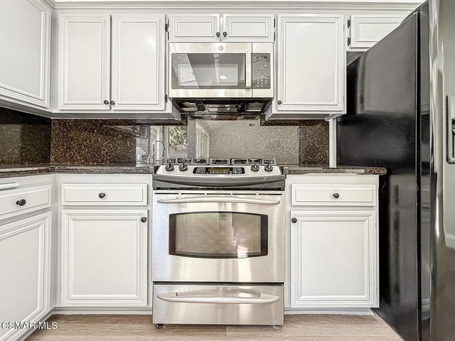 28908 Hollowbrook Avenue, Agoura Hills, CA 91301