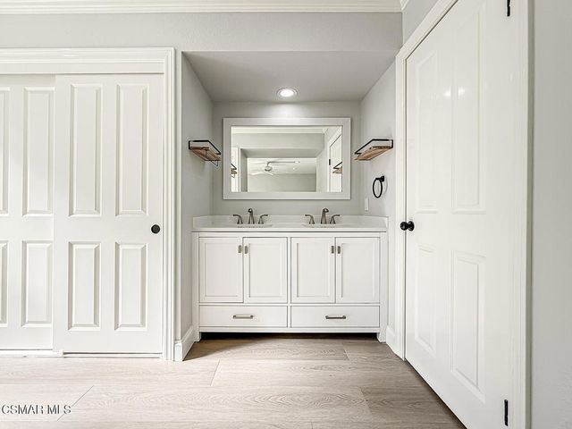 28908 Hollowbrook Avenue, Agoura Hills, CA 91301