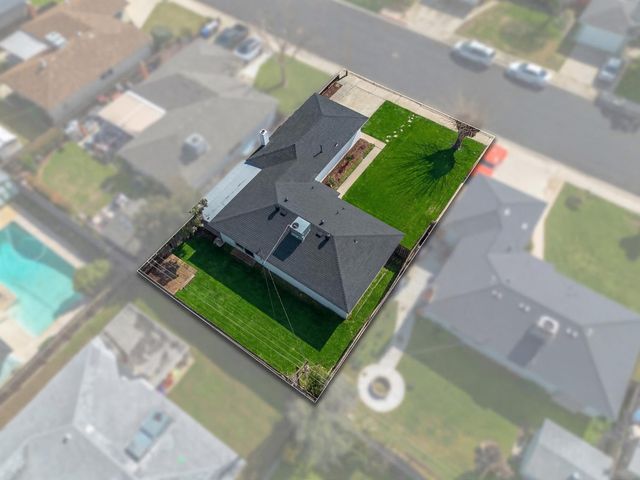 505 W Pico Avenue, Clovis, CA 93612