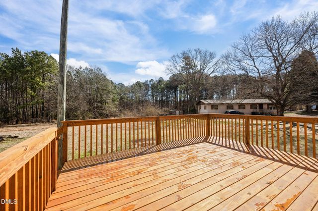 2687 Nc 39 S, Henderson, NC 27537